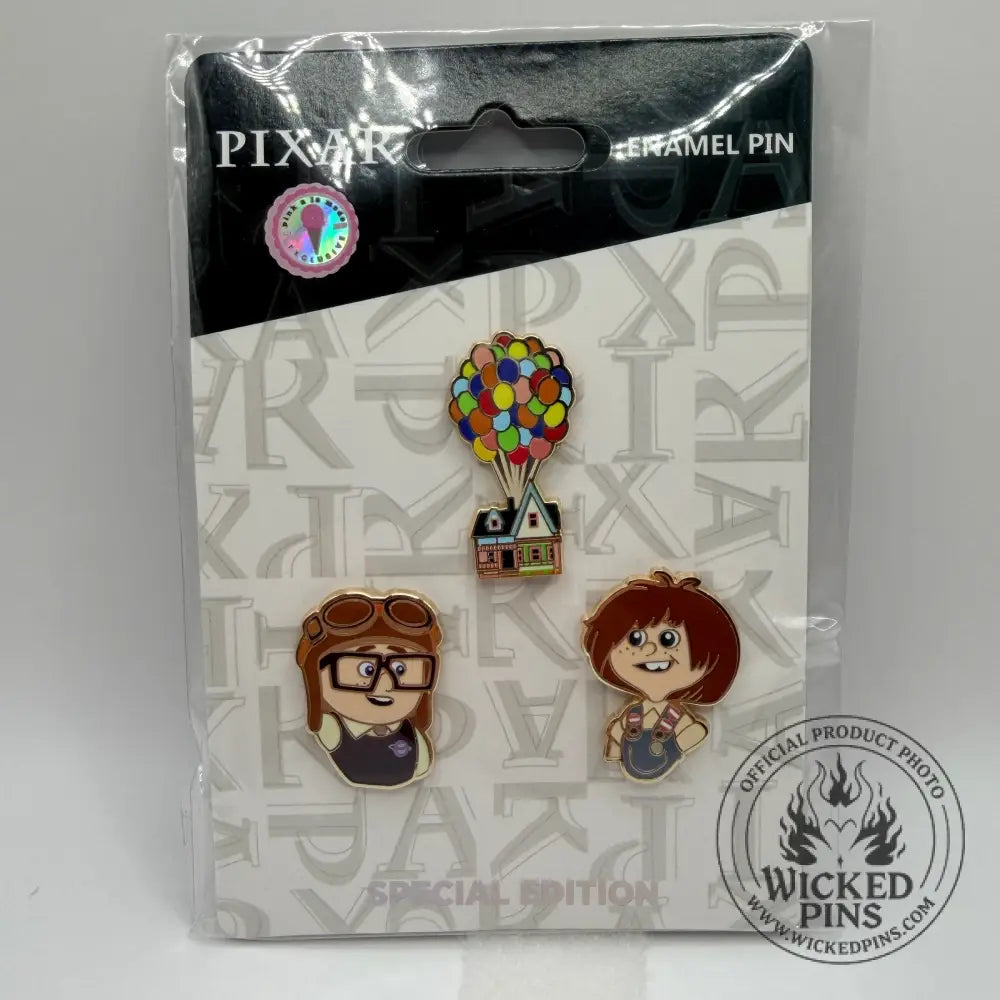 PALM Up Up and Away young Carl Ellie and Balloon House LE 300 3 pin set